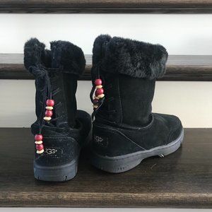 UGG boots 5219 size 7